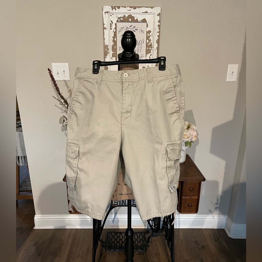 Pro Club Men’s Cargo Shorts